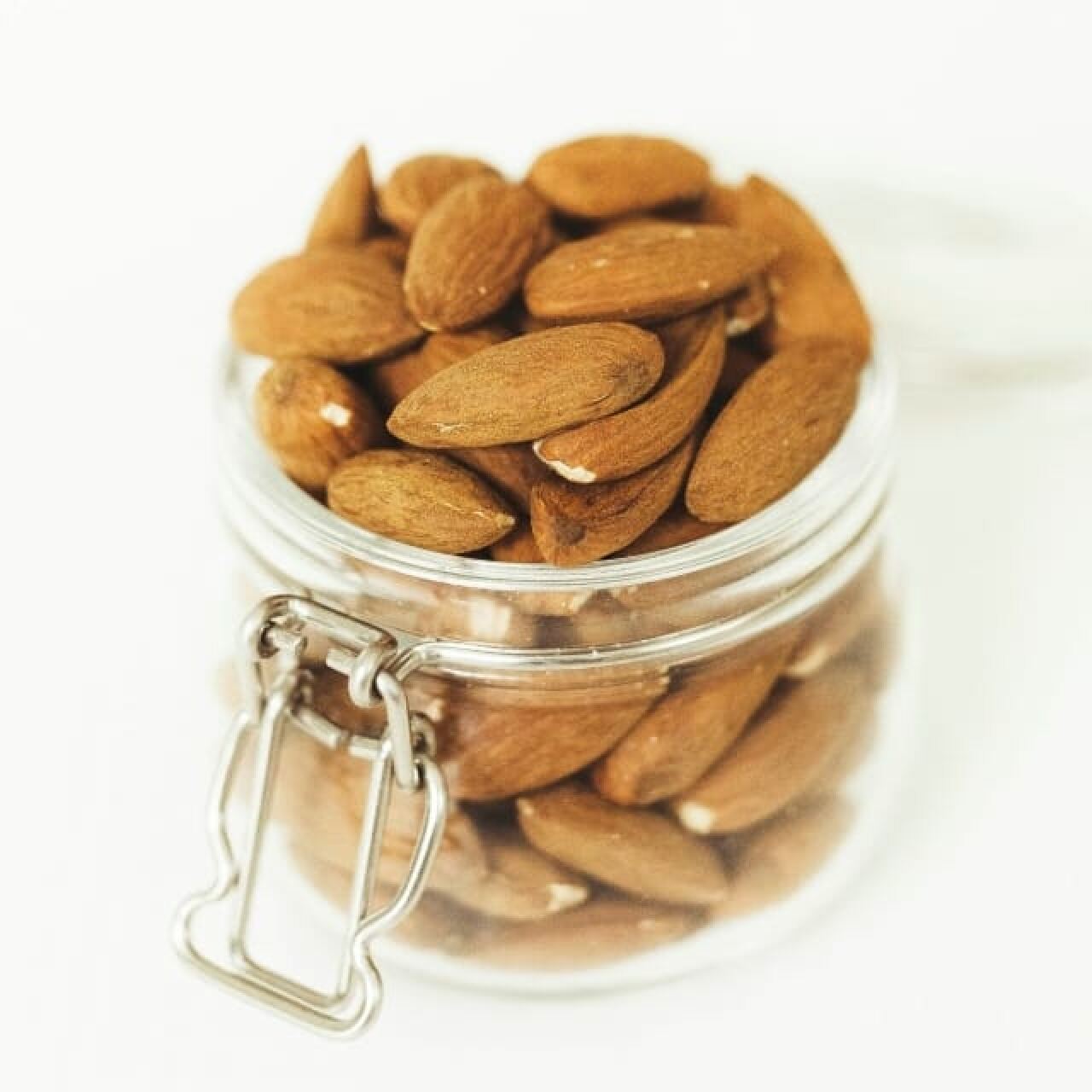 Magok és Aszalványok - Mandula magyar - rendelj a Menő-jövő webáruházból